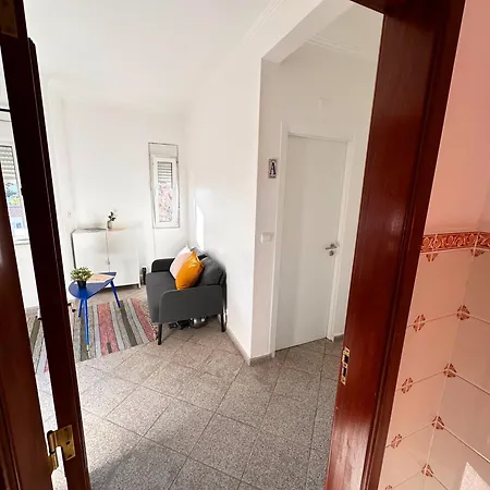 Airport Homestay szállás